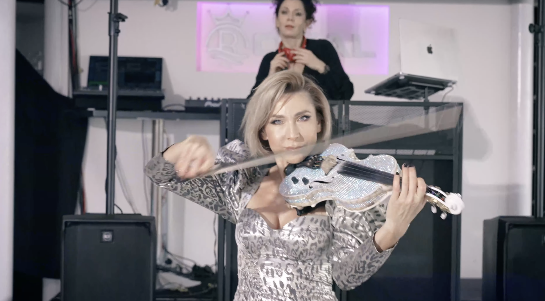 Like a Lady Band – Video 11